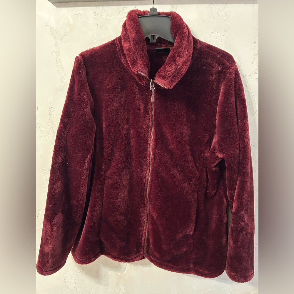 32 Degrees Women's Plush Maroon Jacket